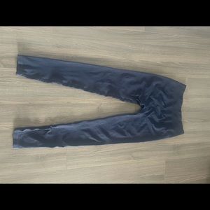 Selling alphalete tuxedo blue amplify leggings